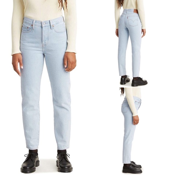 Levi's Denim - Levi Wedgies in Signal Lost - Light Wash
